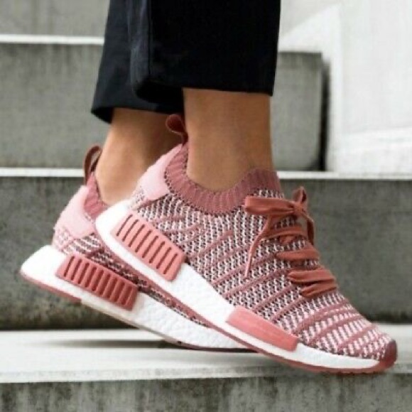 adidas nmd r1 ash pink